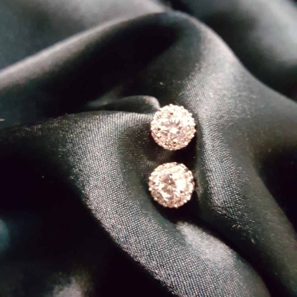 Halo Cubic  Zirconia Studs
